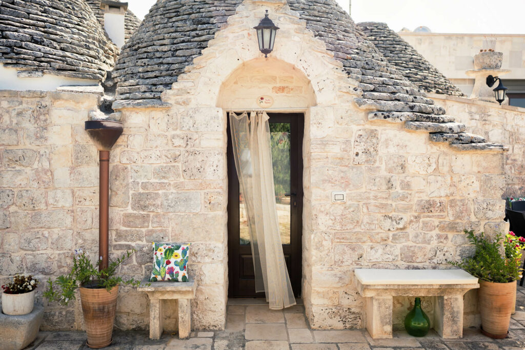 Ingresso Trullo Papavero - Trulli Pastore Bed and Breakfast Alberobello
