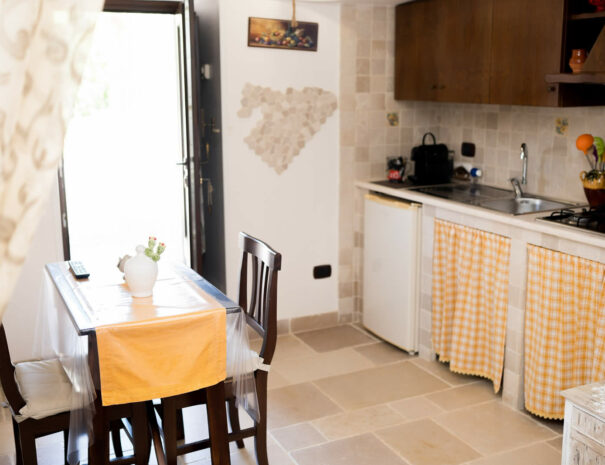 04-Trullo-Papavero-Trulli-Pastore-Bed-and-Breakfast-Alberobello.jpg